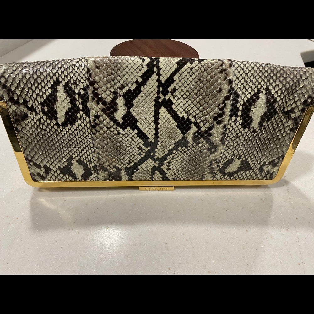 MICHAEL KORS REAL PYTHON CLUTCH BRAND NEW - Picture 5 of 14